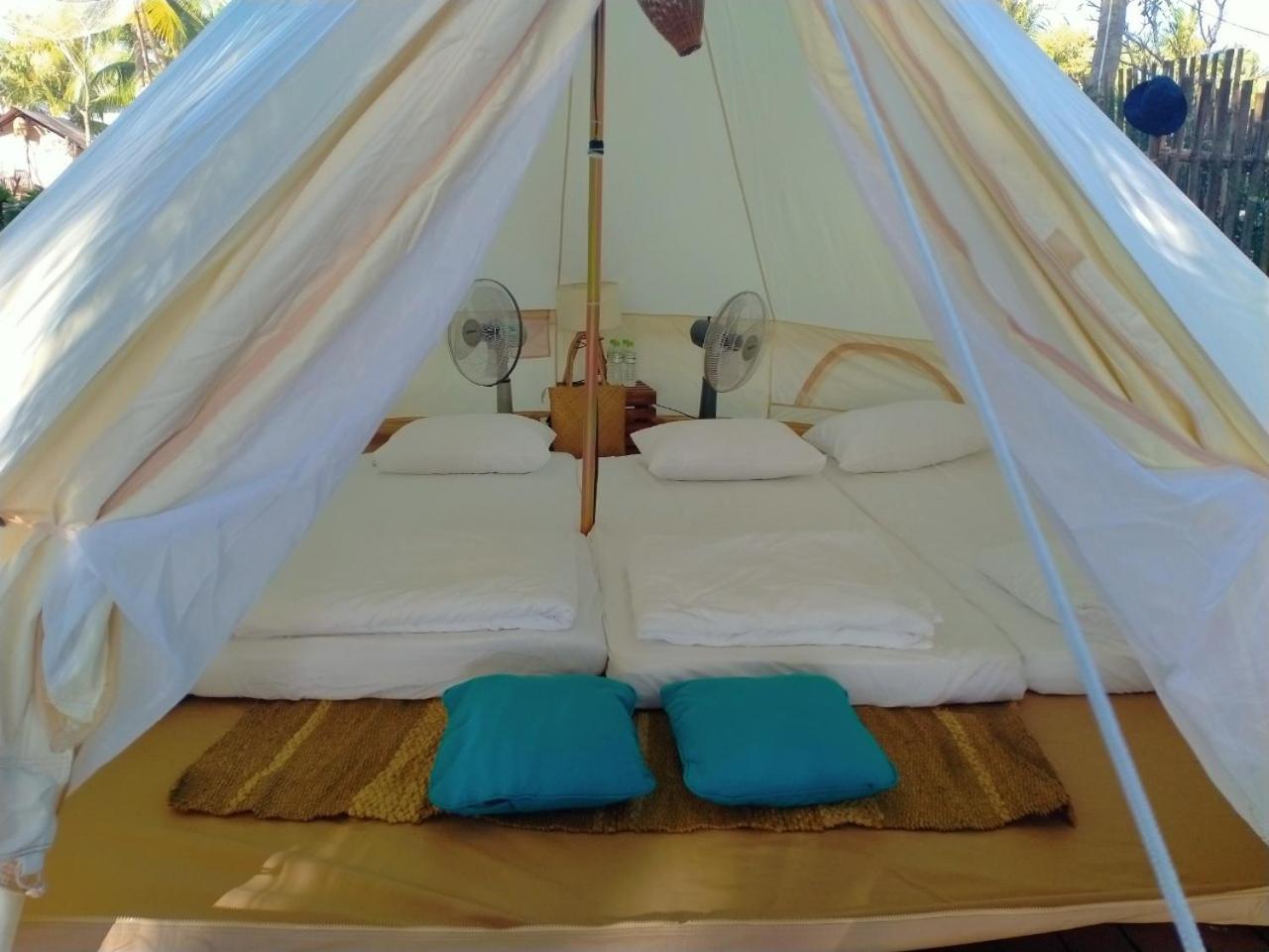 Hola Beach - Beach Club & Eco Glamping Resort Кега Экстерьер фото